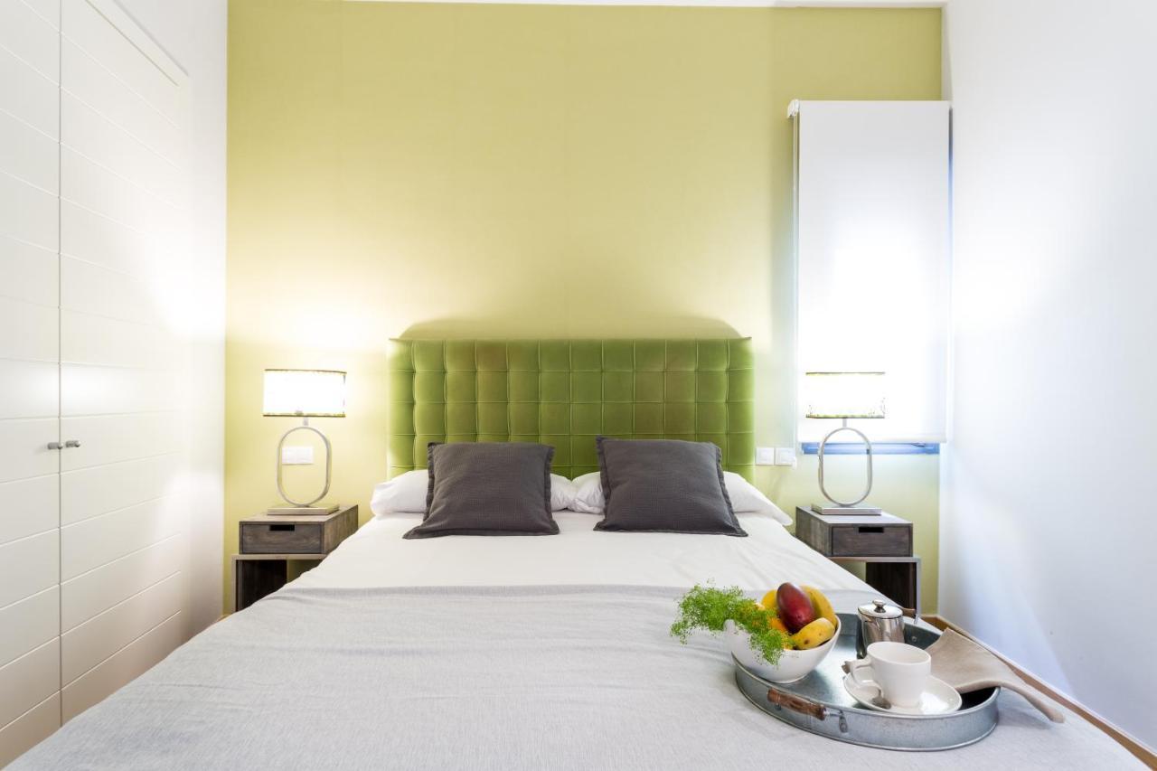 Apartamentos Rg Alameda De Hercules Sevilla Kültér fotó
